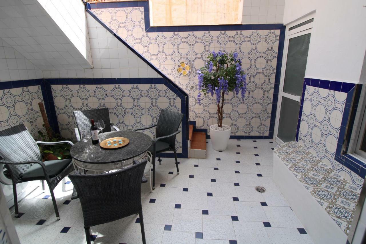 Big Apartment With Unique Patio Near Santa Barbara Castle Alicante Exterior foto